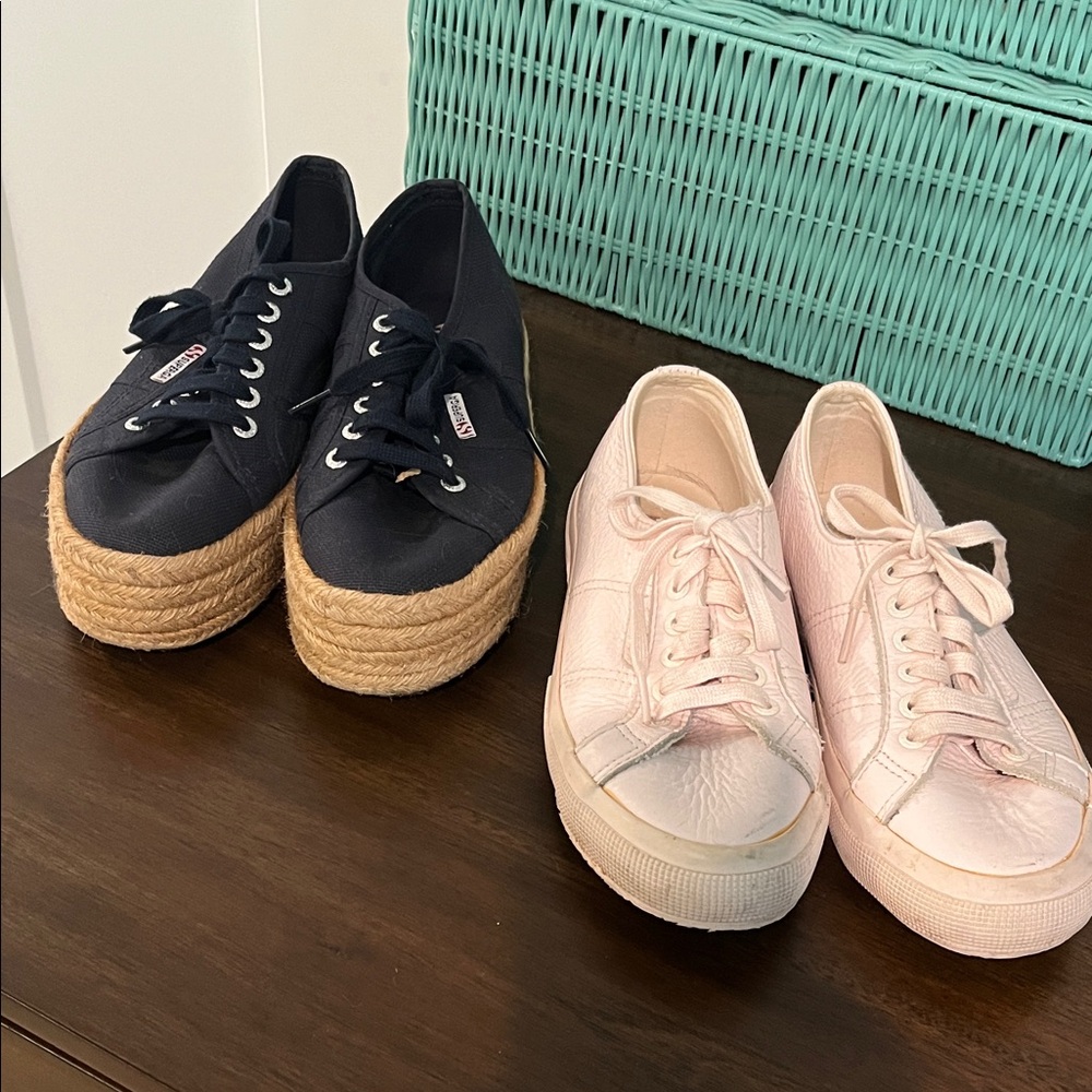 Bundle of 2 pairs of Superga size 8 or 39